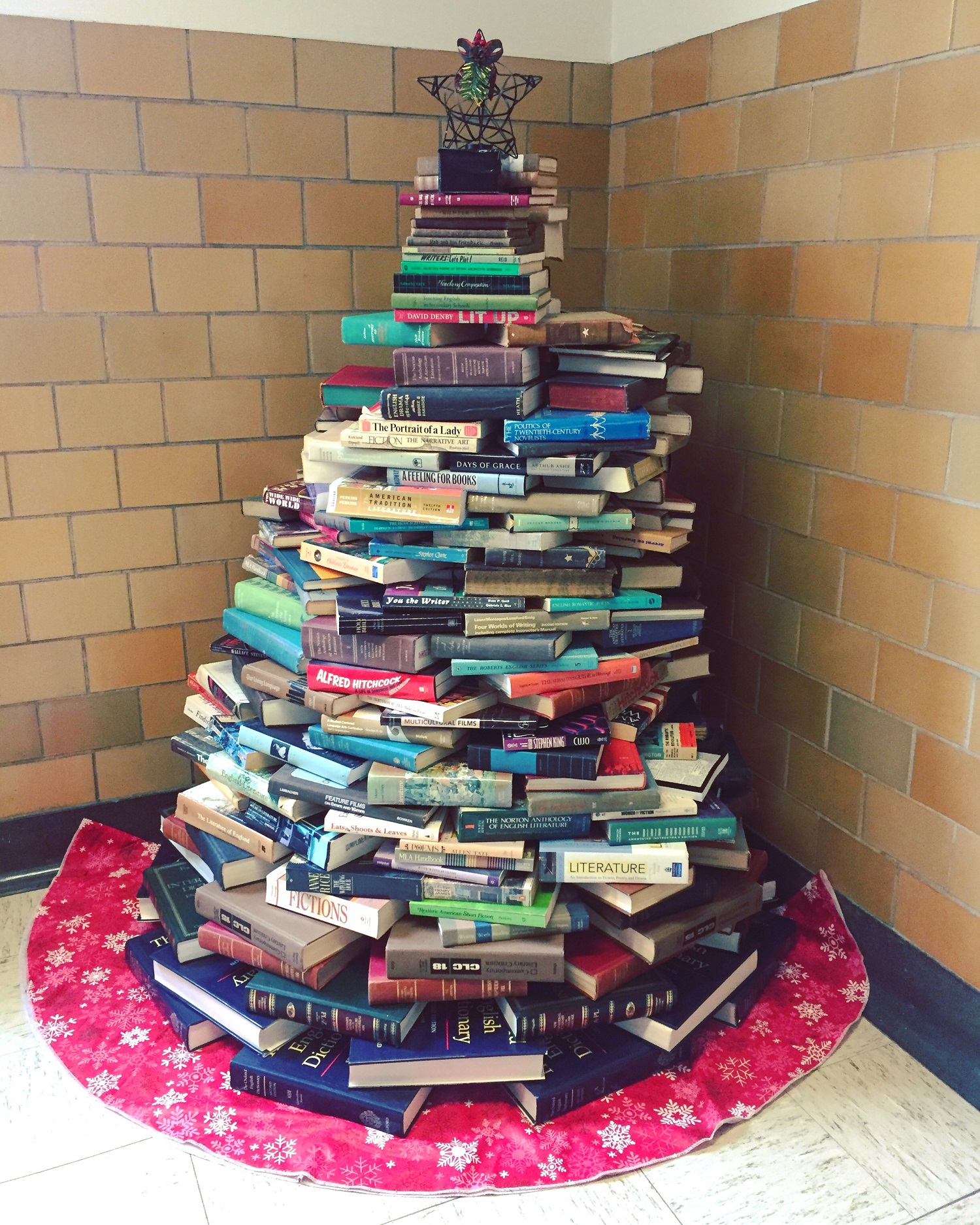Christmas Book Tree 2018