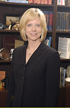 Headshot: Sharon Knight.