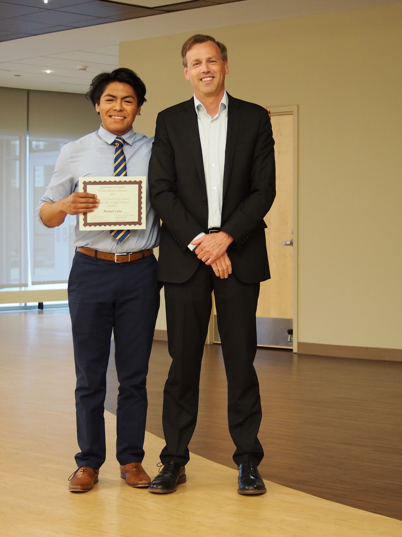 Photo of Manuel Luna, Inst. Tim Helwig