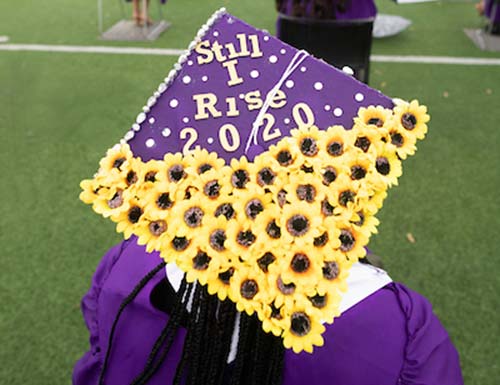 students graduation cap still I rise 2020