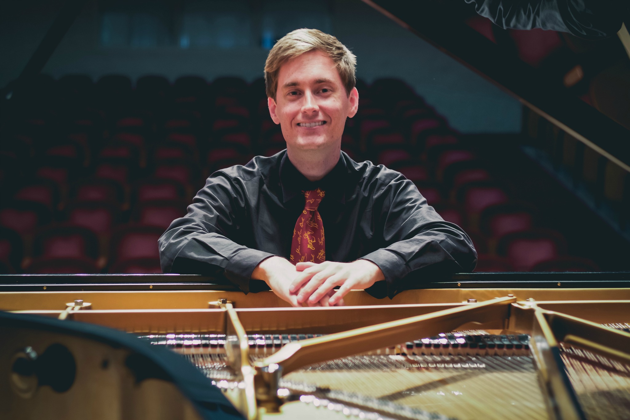 Dr. Curtis Pavey