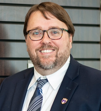 Hancks named vice president/president-elect of IACRL. 