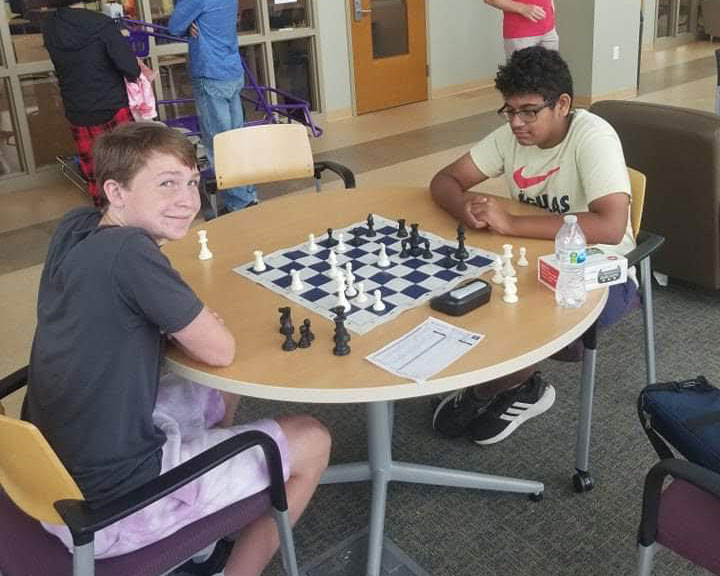 WIU-QC Chess Club to Host QC March Madness Open 2023 Chess Tournament - WIU  News