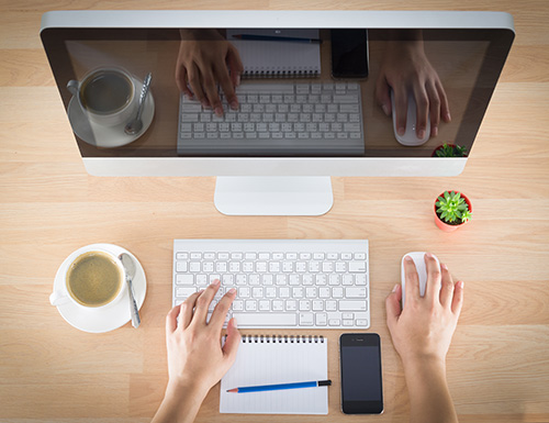 Computer and keyboard